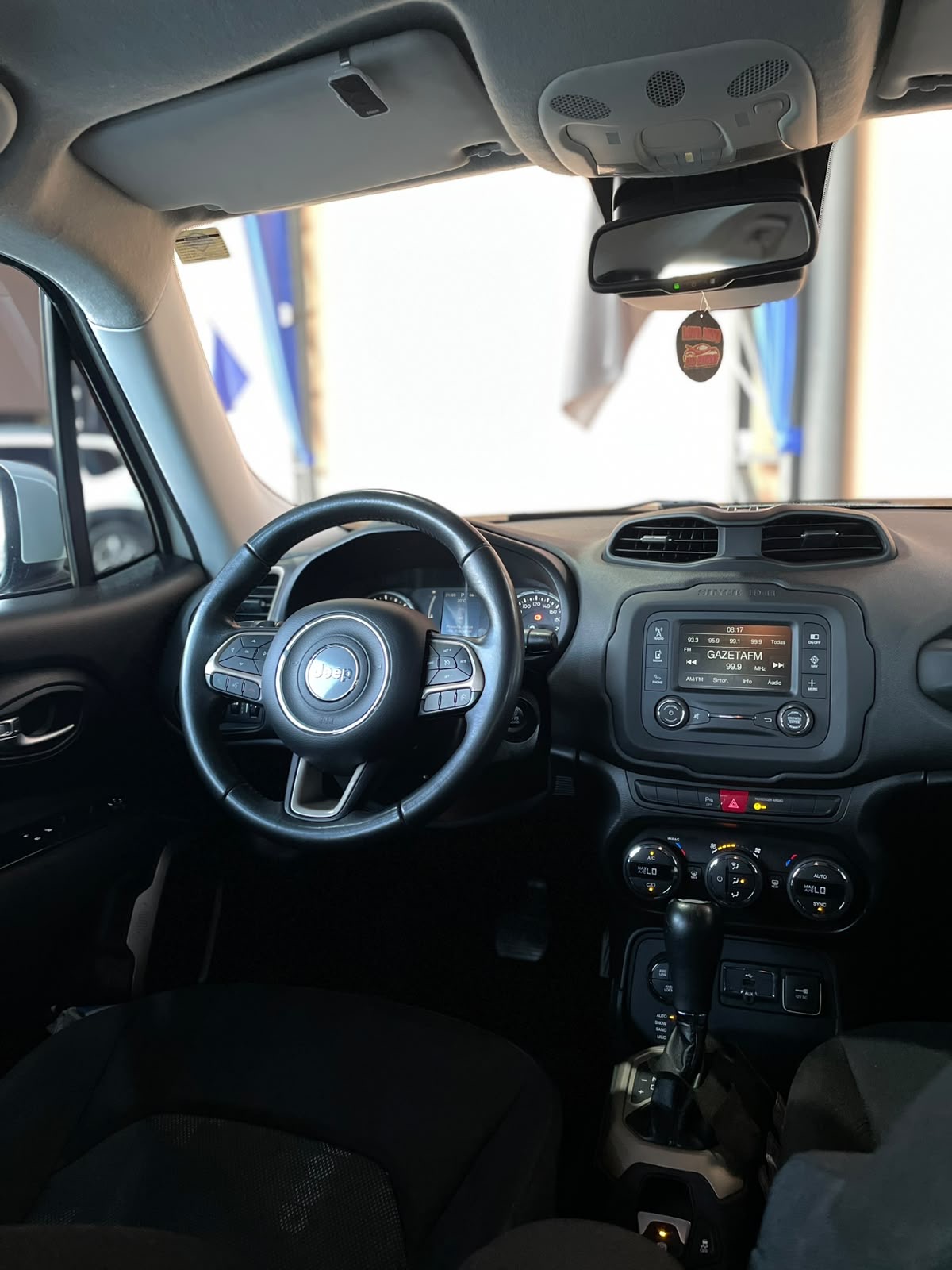 Jeep Renegade Longitude 2.0 4x4 TB Diesel AUT Renegade Longitude 2.0 4x4 TB Diesel AUT
