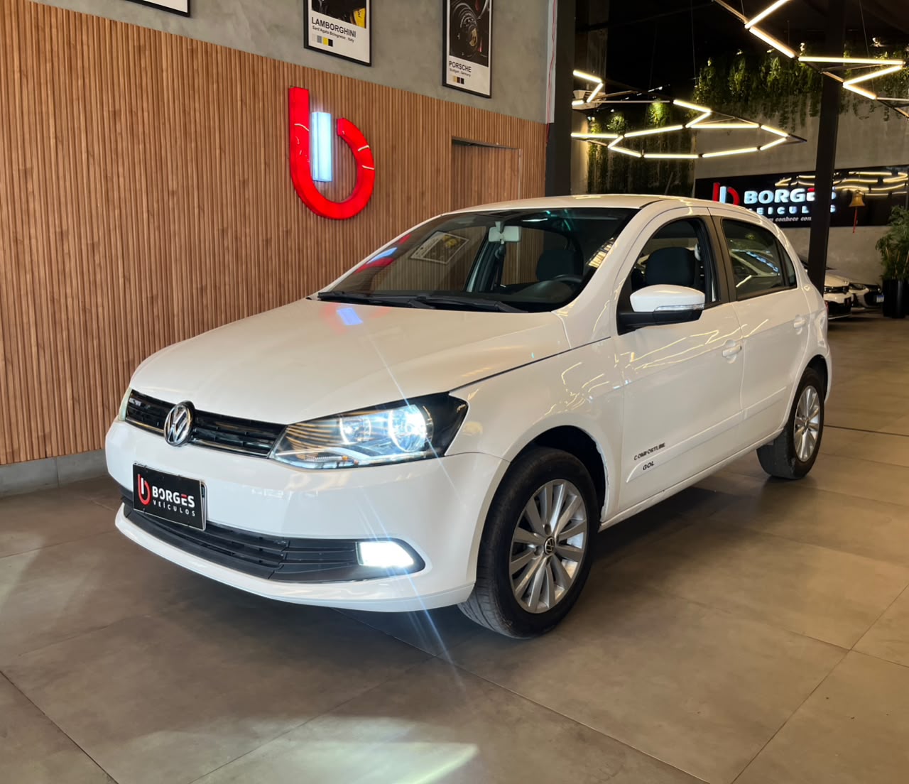 VW - VolksWagen Gol Comfortline 1.0 T. Flex 12V 5p Gol Comfortline 1.0 T. Flex 12V 5p