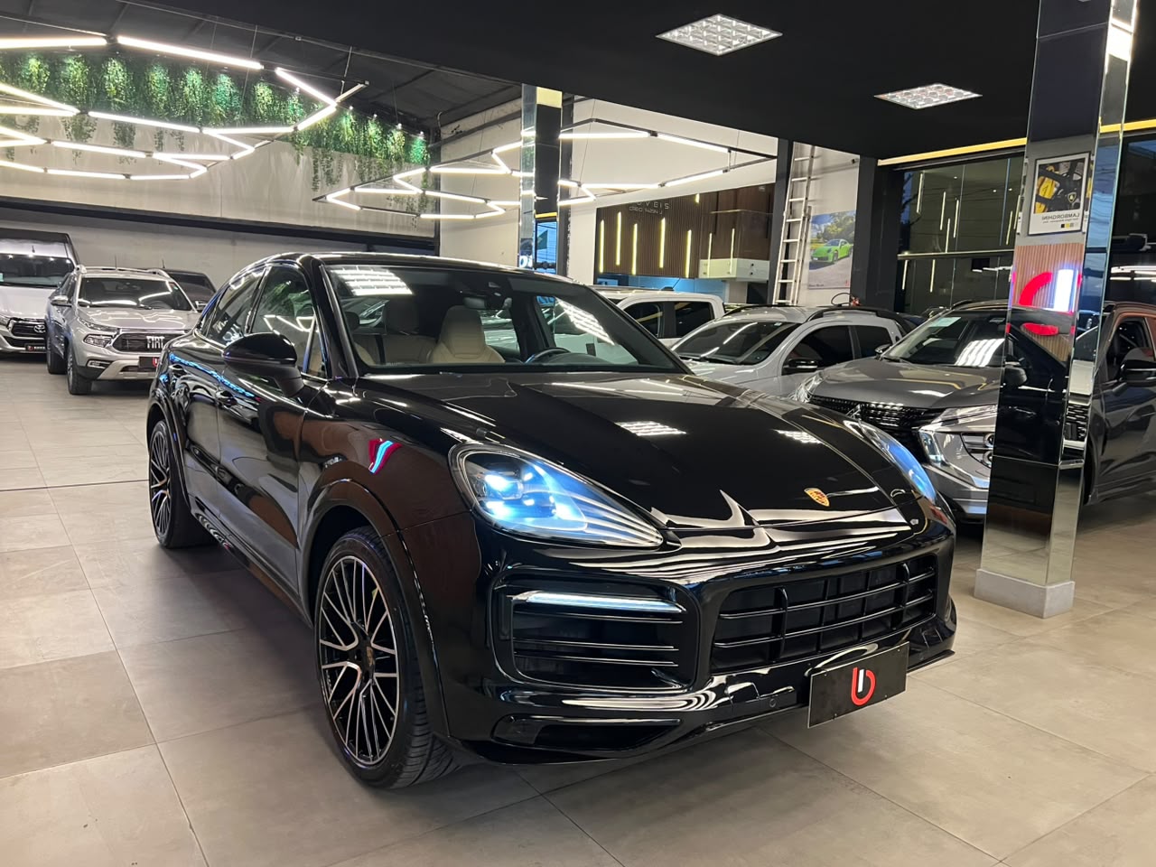 Porsche Cayenne Coupe 3.0 V6 (Híbrido) Cayenne Coupe 3.0 V6 (Híbrido)
