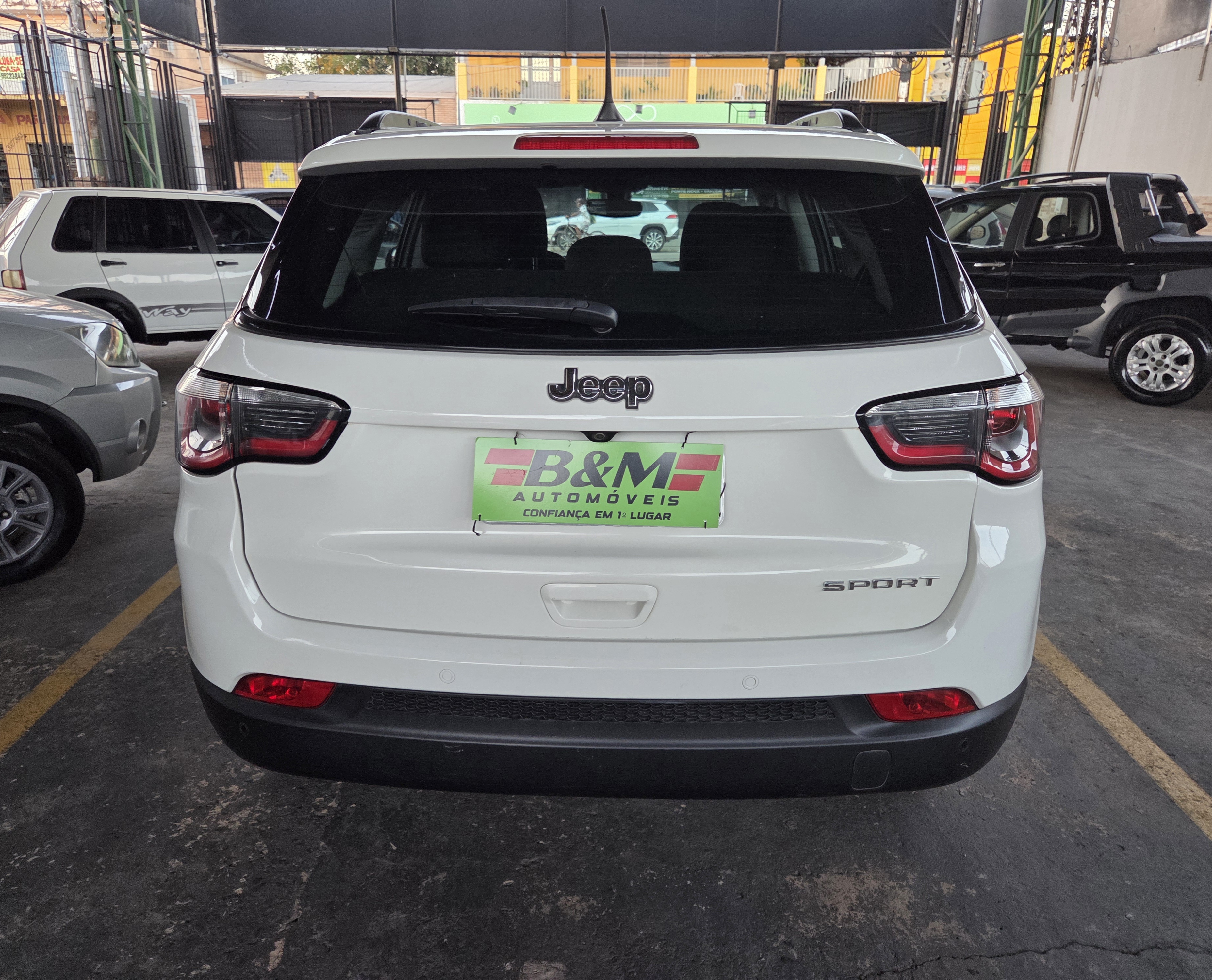 Jeep COMPASS SPORT 2.0 4x2 Flex 16V AUT. COMPASS SPORT 2.0 4x2 Flex 16V AUT.