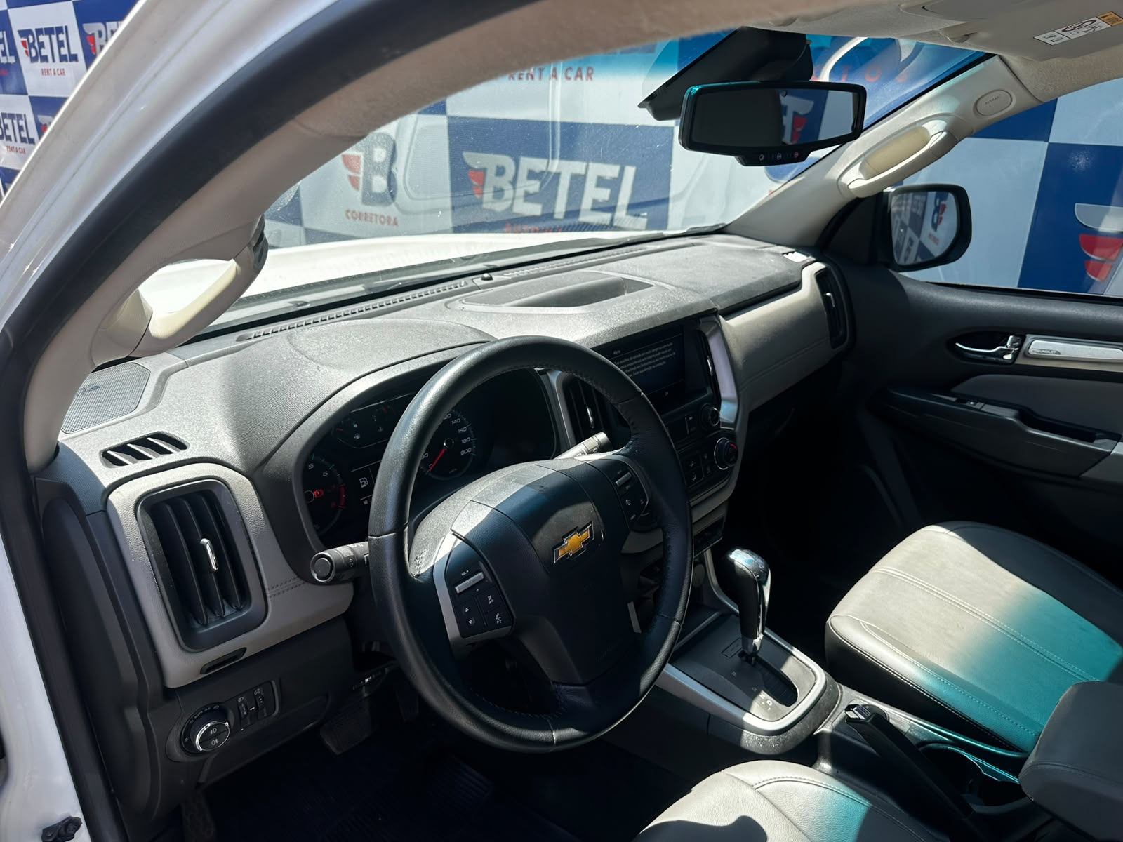GM - Chevrolet S10 Pick-Up LTZ 2.5 Flex 4x2 CD AUT. S10 Pick-Up LTZ 2.5 Flex 4x2 CD AUT.