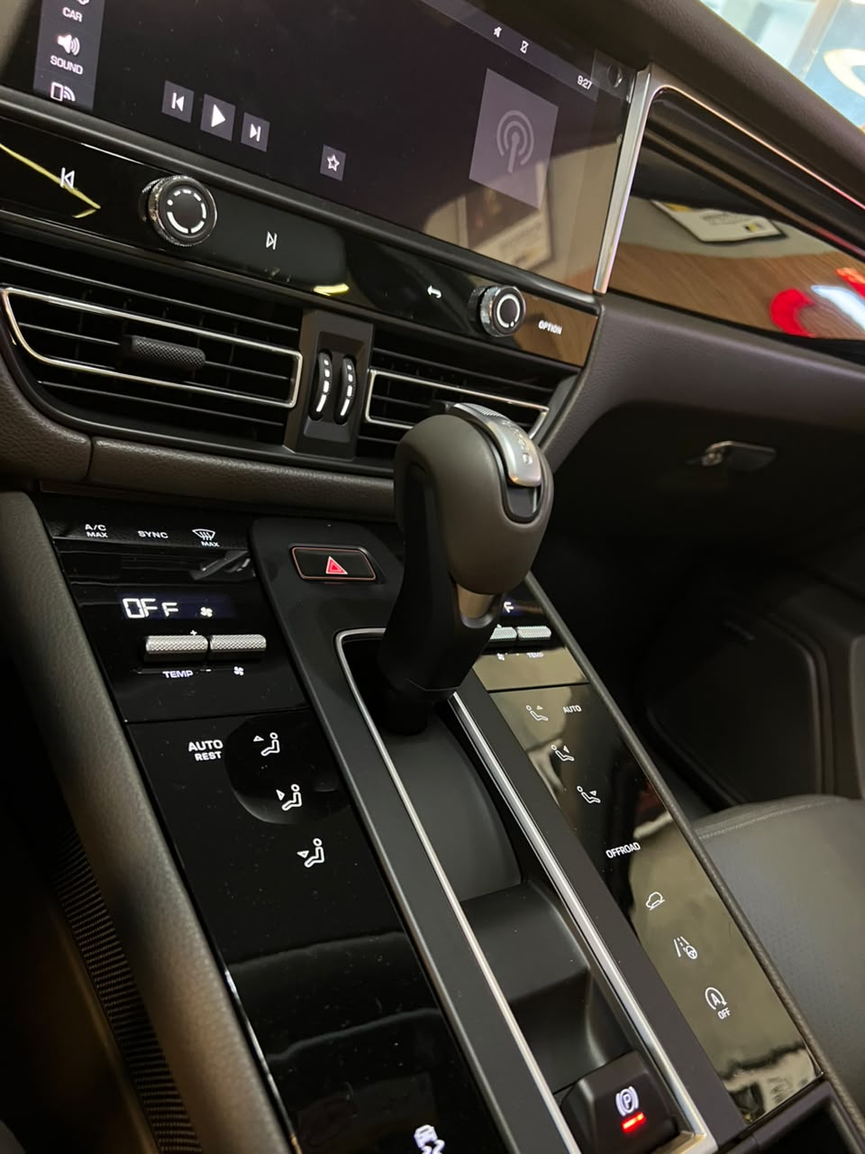 Porsche Macan 2.0 Turbo Macan 2.0 Turbo