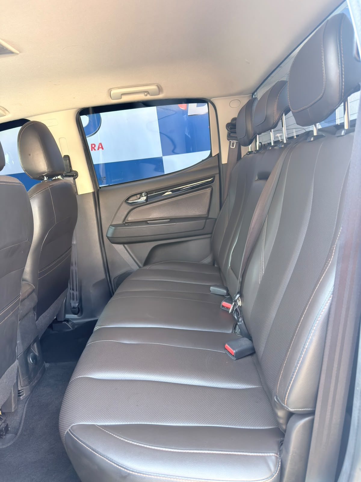 GM - Chevrolet S10 HIGH COUNTRY 2.8 4X4 AUTOMATICA DIESEL S10 HIGH COUNTRY 2.8 4X4 AUTOMATICA DIESEL