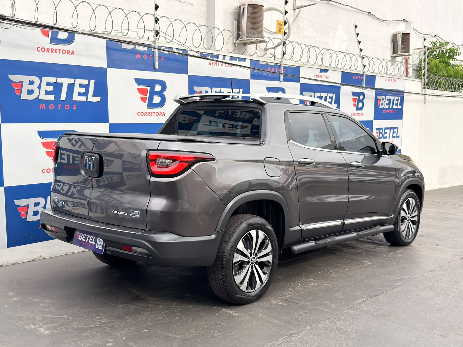 Fiat Toro Volcano 2.0 16V 4x4 TB Diesel AUT. Toro Volcano 2.0 16V 4x4 TB Diesel AUT.