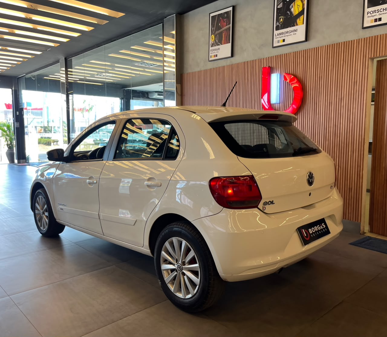 VW - VolksWagen Gol Comfortline 1.0 T. Flex 12V 5p Gol Comfortline 1.0 T. Flex 12V 5p