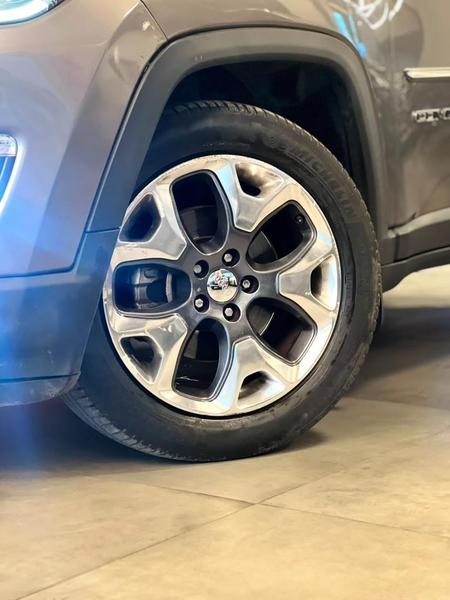 Jeep COMPASS LONGITUDE 2.0 4x2 Flex 16V AUT. COMPASS LONGITUDE 2.0 4x2 Flex 16V AUT.
