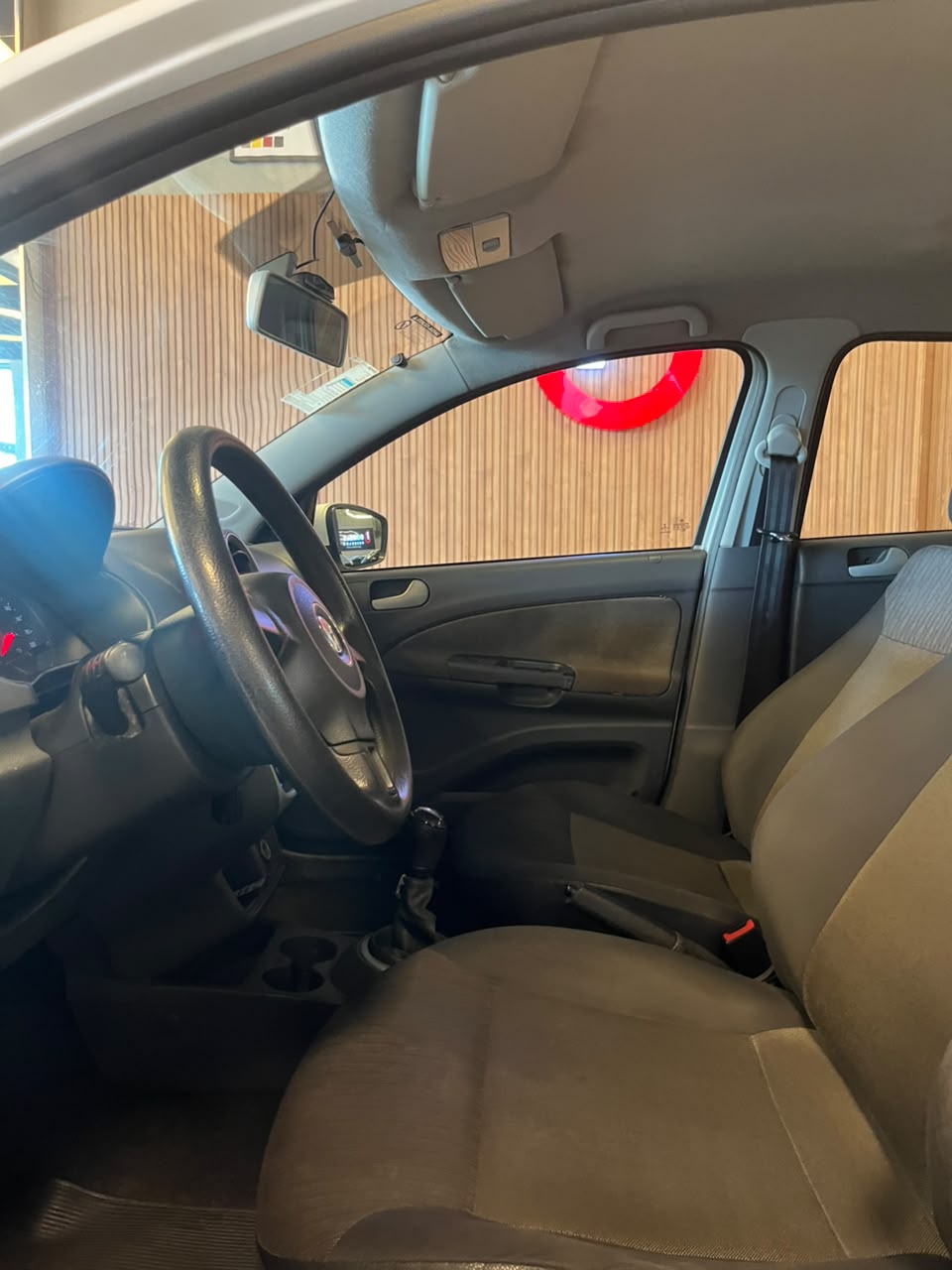 VW - VolksWagen Gol (novo) 1.0 Mi Total Flex 8V 2p Gol (novo) 1.0 Mi Total Flex 8V 2p