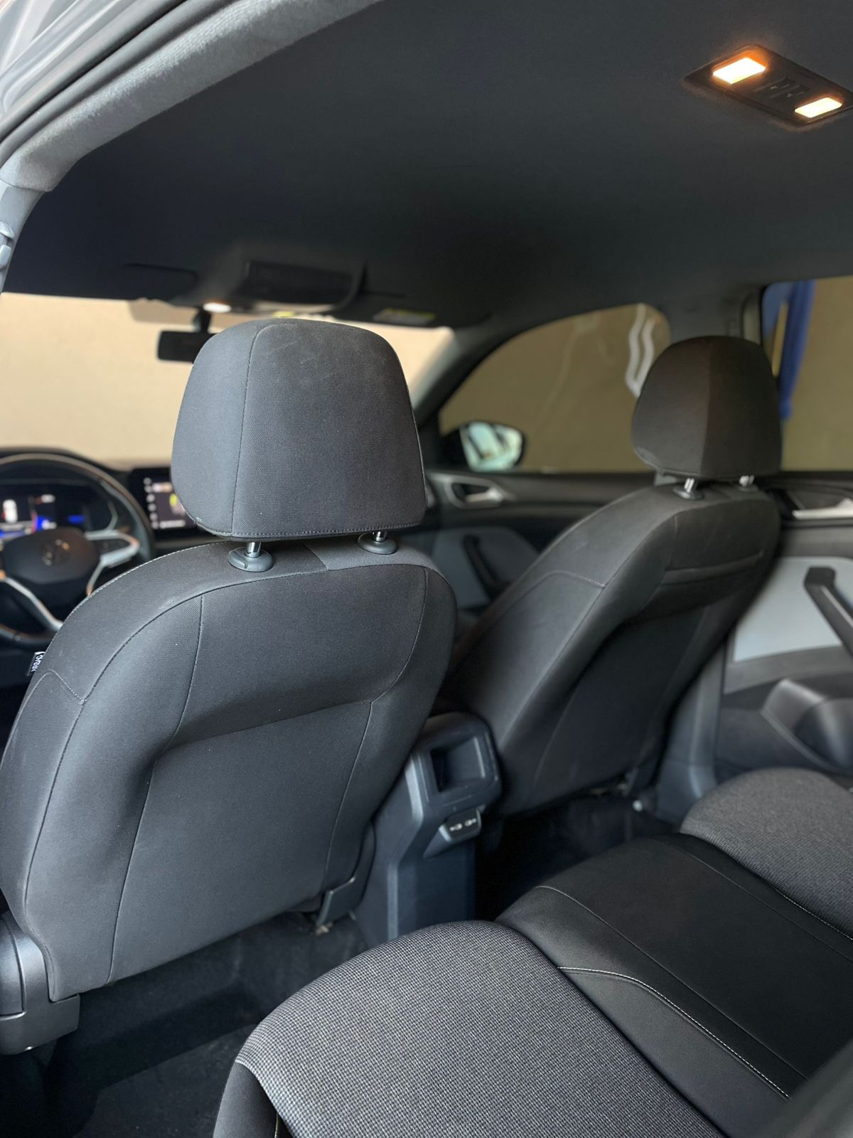 VW - VolksWagen T-CROSS 200 TSI 1.0 Flex 12V 5p AUT. T-CROSS 200 TSI 1.0 Flex 12V 5p AUT.
