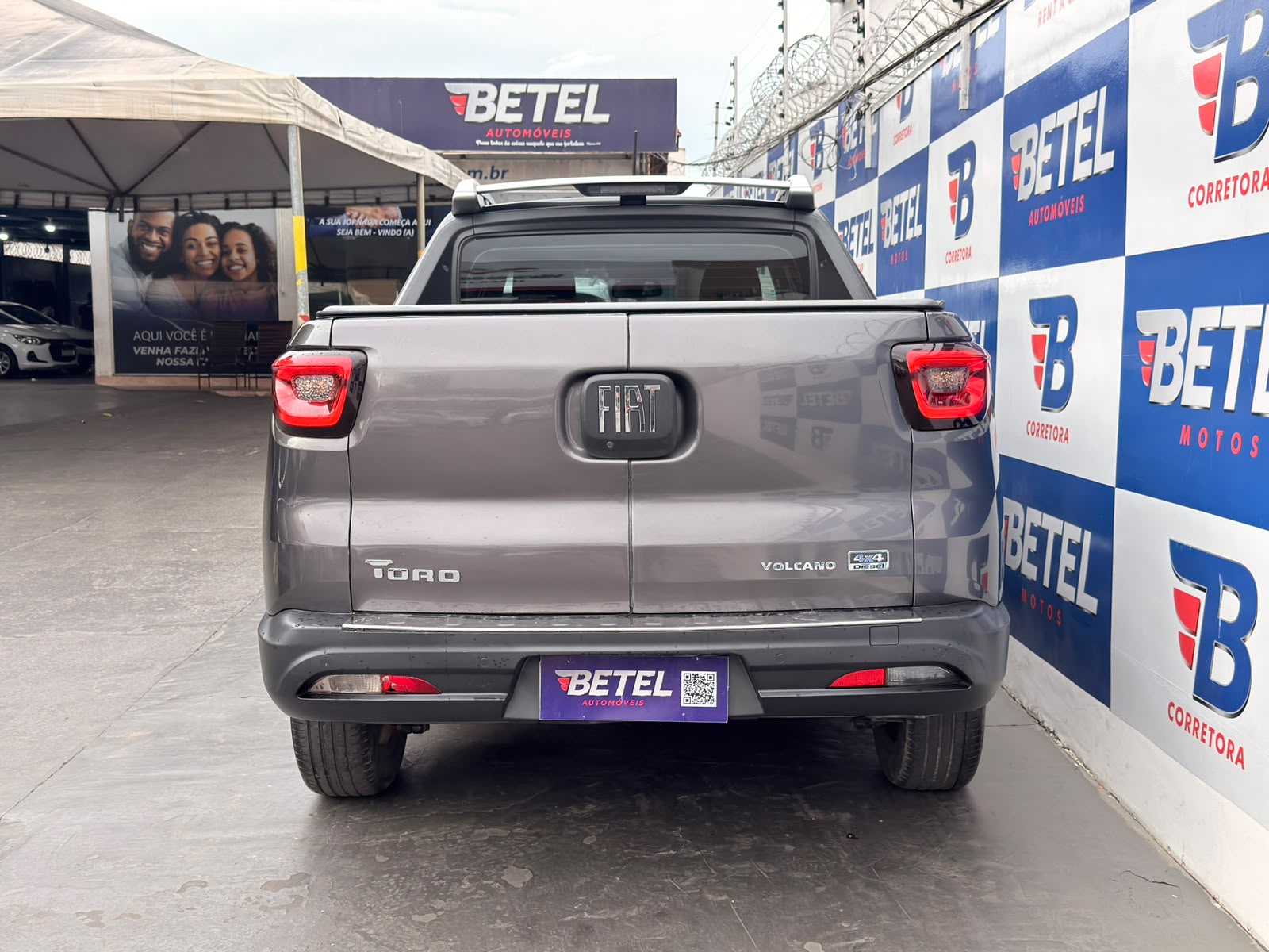 Fiat Toro Volcano 2.0 16V 4x4 TB Diesel AUT. Toro Volcano 2.0 16V 4x4 TB Diesel AUT.