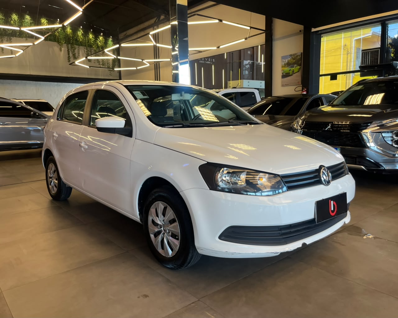 VW - VolksWagen Gol (novo) 1.0 Mi Total Flex 8V 2p Gol (novo) 1.0 Mi Total Flex 8V 2p