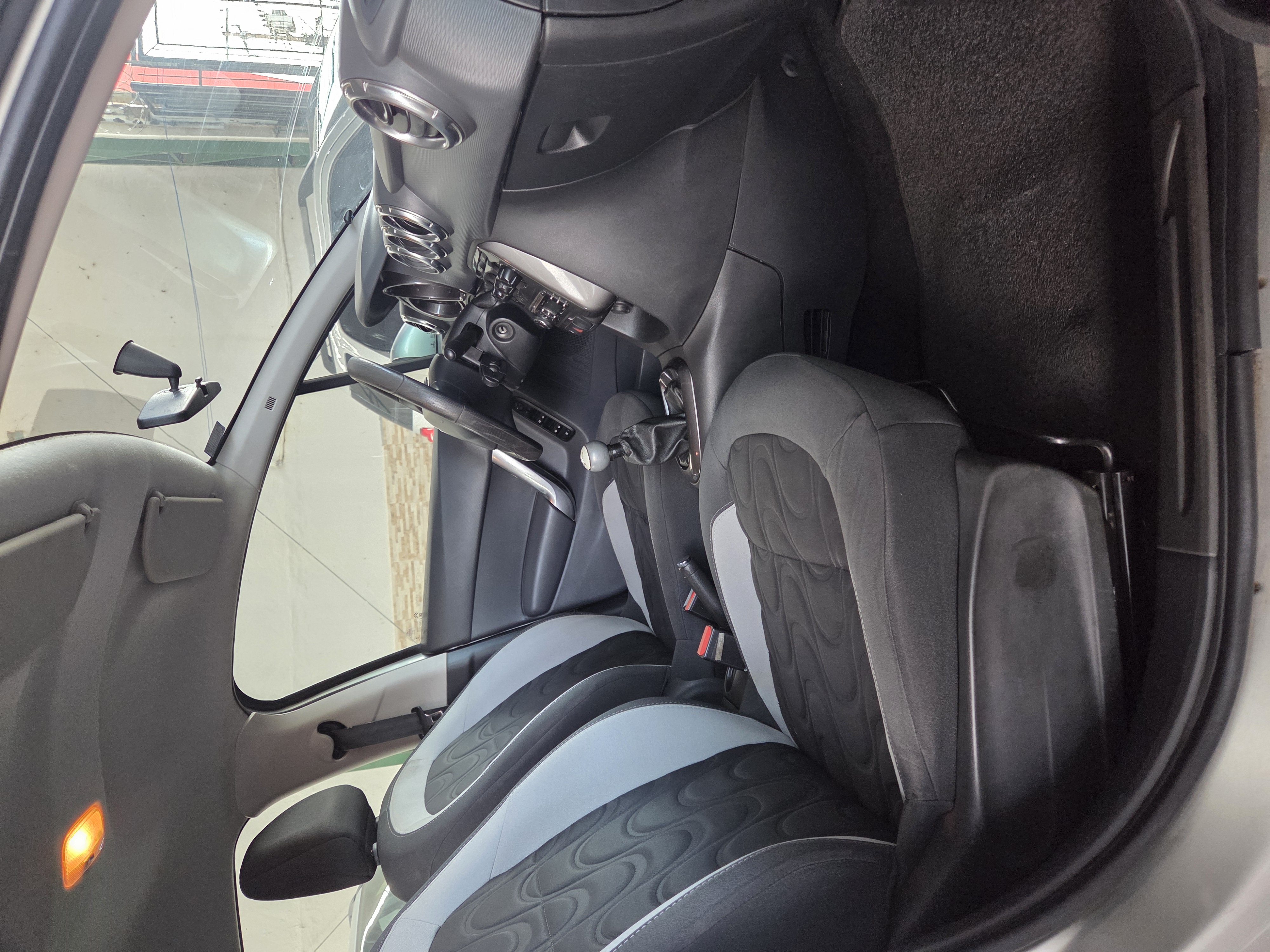 Citroën C3 Attra/Origine Pack 1.5 Flex 8V 5p Mec C3 Attra/Origine Pack 1.5 Flex 8V 5p Mec