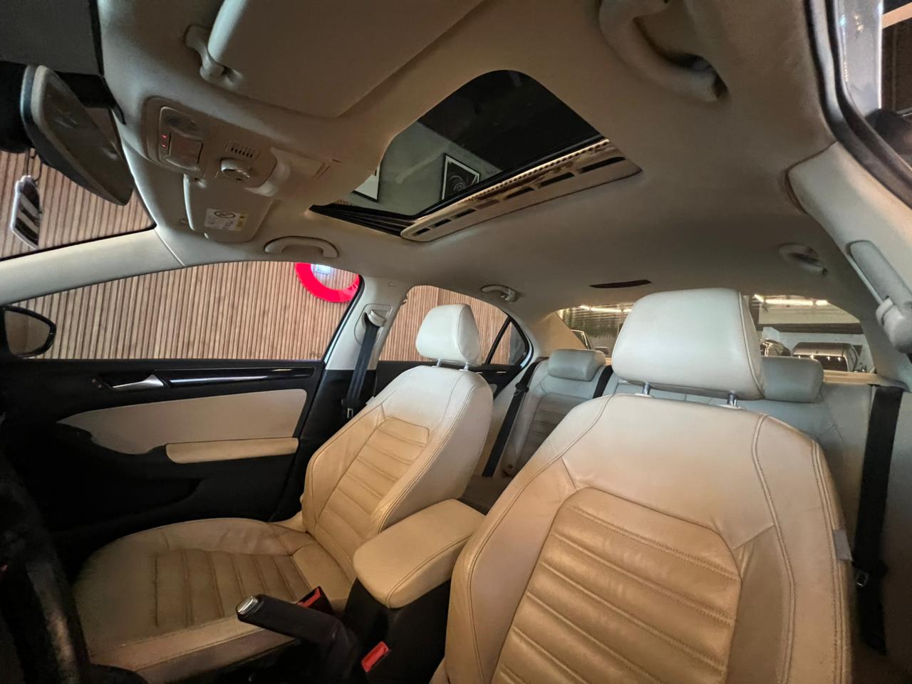 VOLKSWAGEN JETTA HIGHLINE 2.0 TSI JETTA HIGHLINE 2.0 TFSI