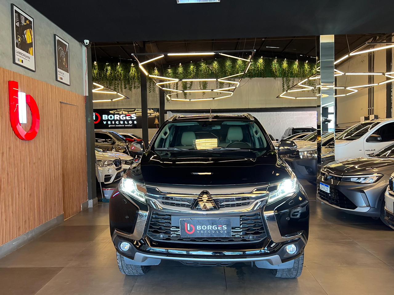 Mitsubishi PAJERO Sport HPE 2.4 Automático 7 LUGARES 2.4