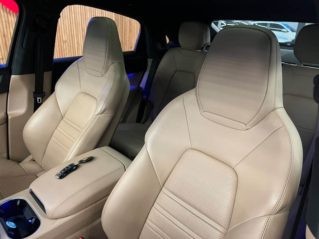 Porsche Cayenne Coupe 3.0 V6 (Híbrido) Cayenne Coupe 3.0 V6 (Híbrido)