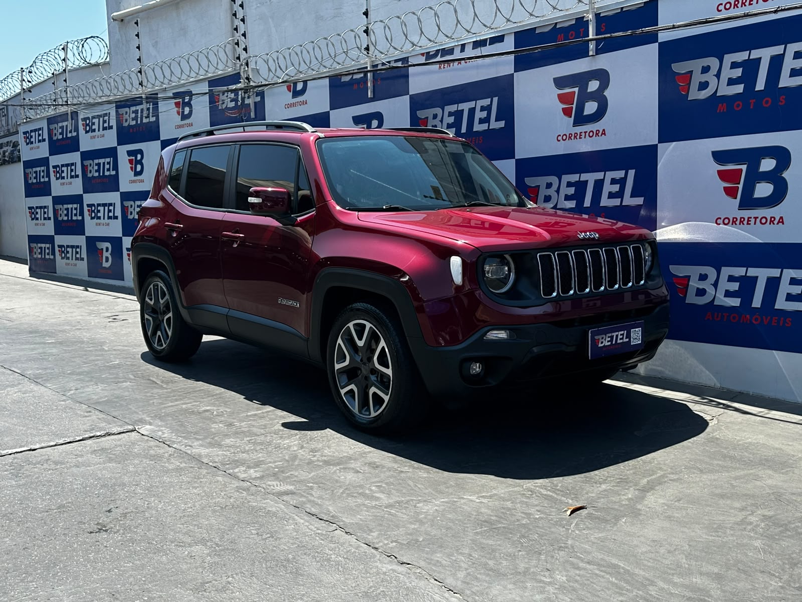 Jeep Renegade Longitude 1.8 4x2 Flex 16V AUT. Renegade Longitude 1.8 4x2 Flex 16V AUT.