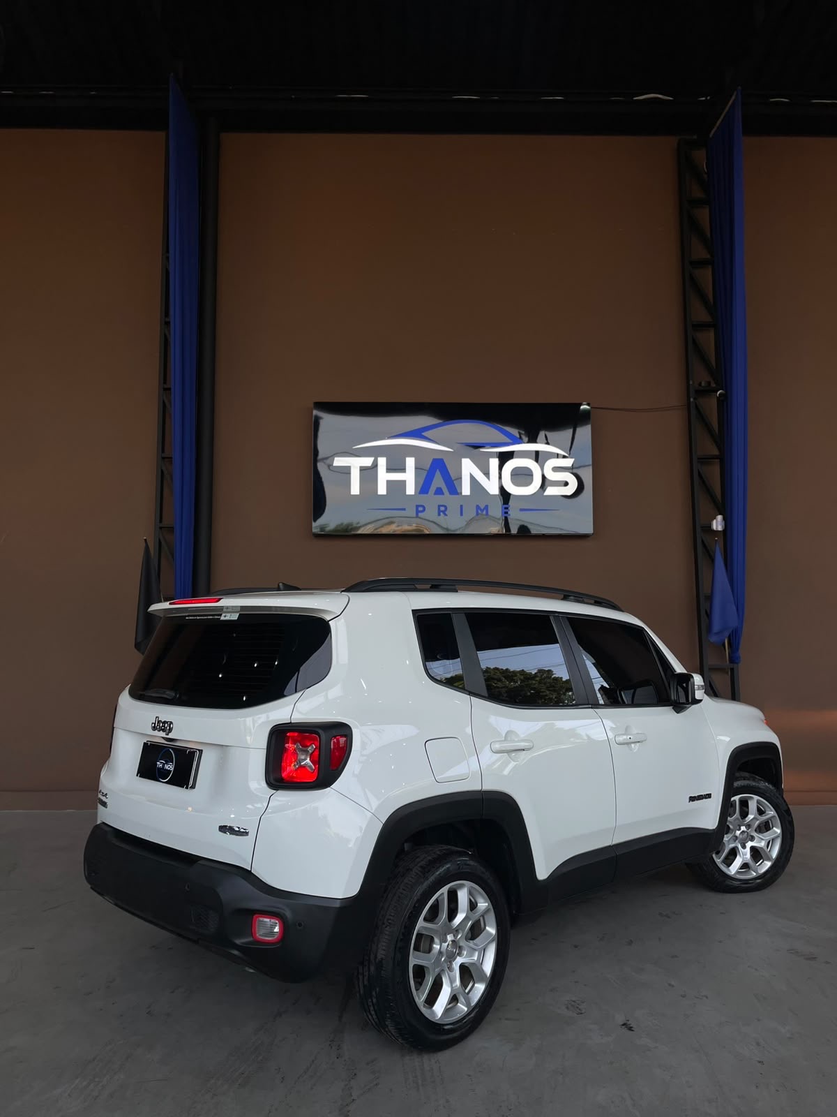Jeep Renegade Longitude 2.0 4x4 TB Diesel AUT Renegade Longitude 2.0 4x4 TB Diesel AUT
