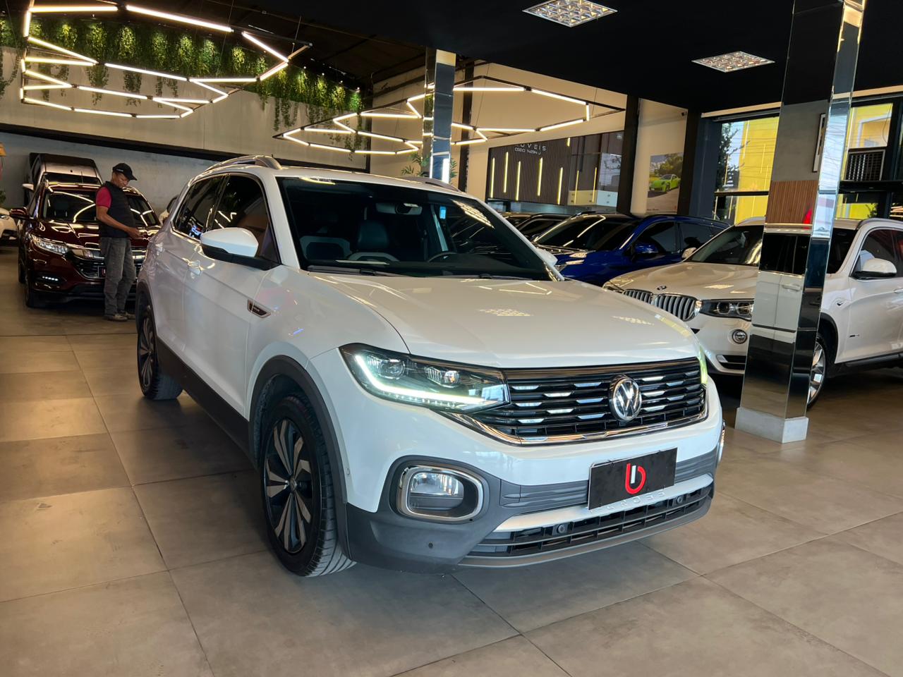 VW - VolksWagen T-CROSS Hig. 250 TSI 1.4 Flex 16V 5p AUT T-CROSS Hig. 250 TSI 1.4 Flex 16V 5p AUT