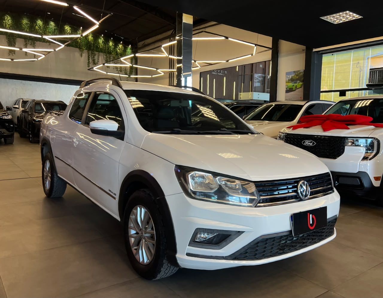 VW - VolksWagen Saveiro Highline 1.6 T. Flex 8V CD Saveiro Highline 1.6 T. Flex 8V CD