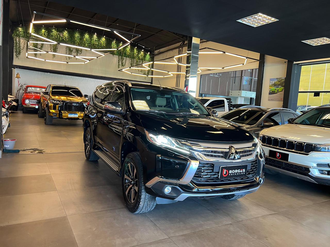 Mitsubishi PAJERO Sport HPE 2.4 Automático 7 LUGARES 2.4