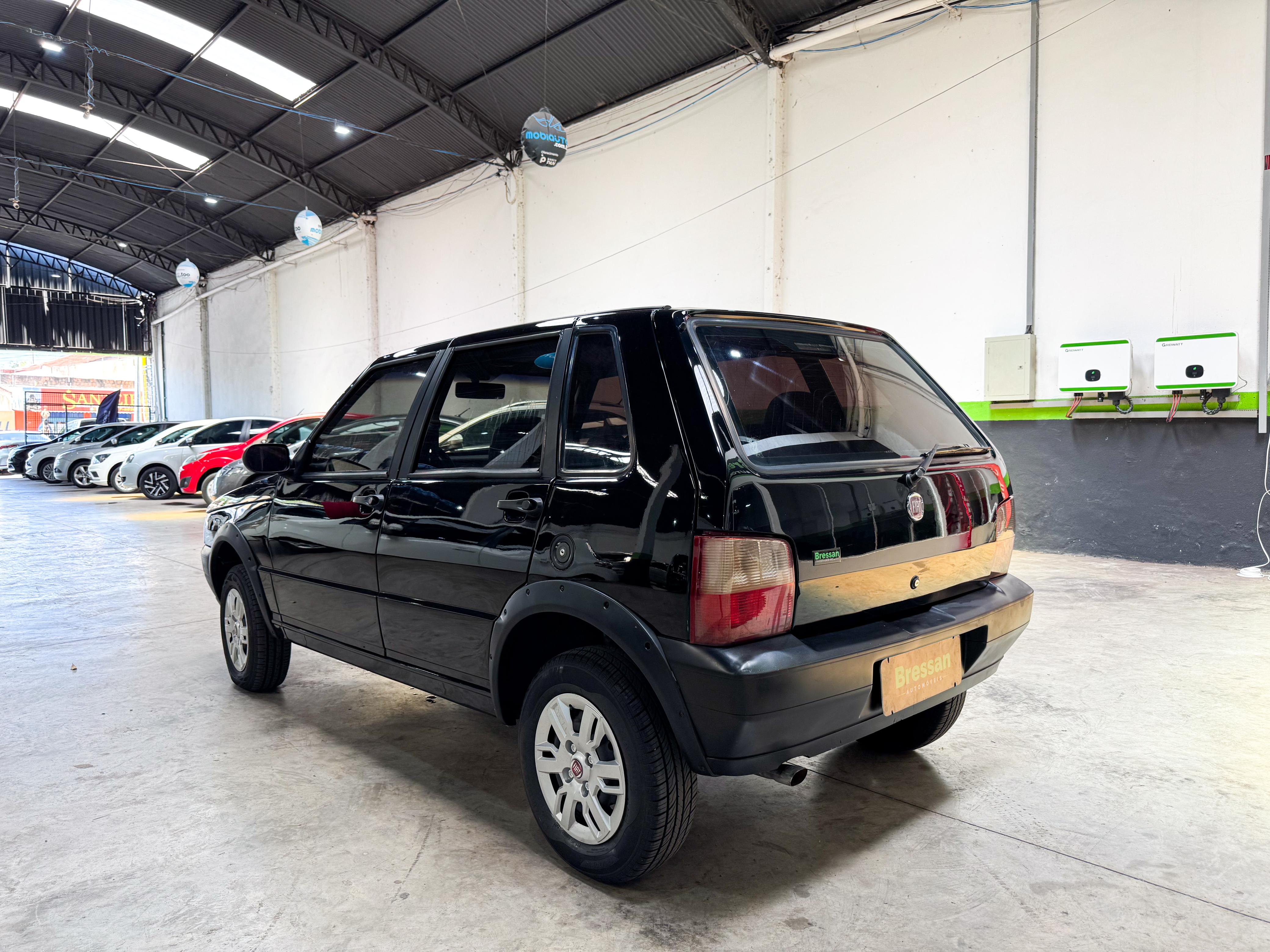 Fiat Uno Mille WAY ECONOMY 1.0 F.Flex 4p Uno Mille WAY ECONOMY 1.0 F.Flex 4p