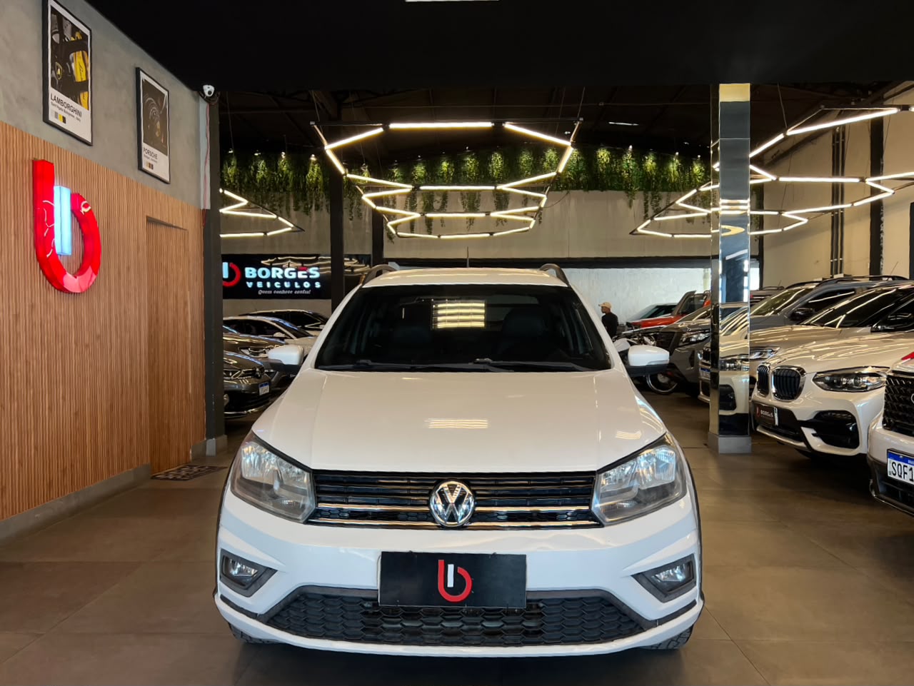 VW - VolksWagen Saveiro Highline 1.6 T. Flex 8V CD Saveiro Highline 1.6 T. Flex 8V CD