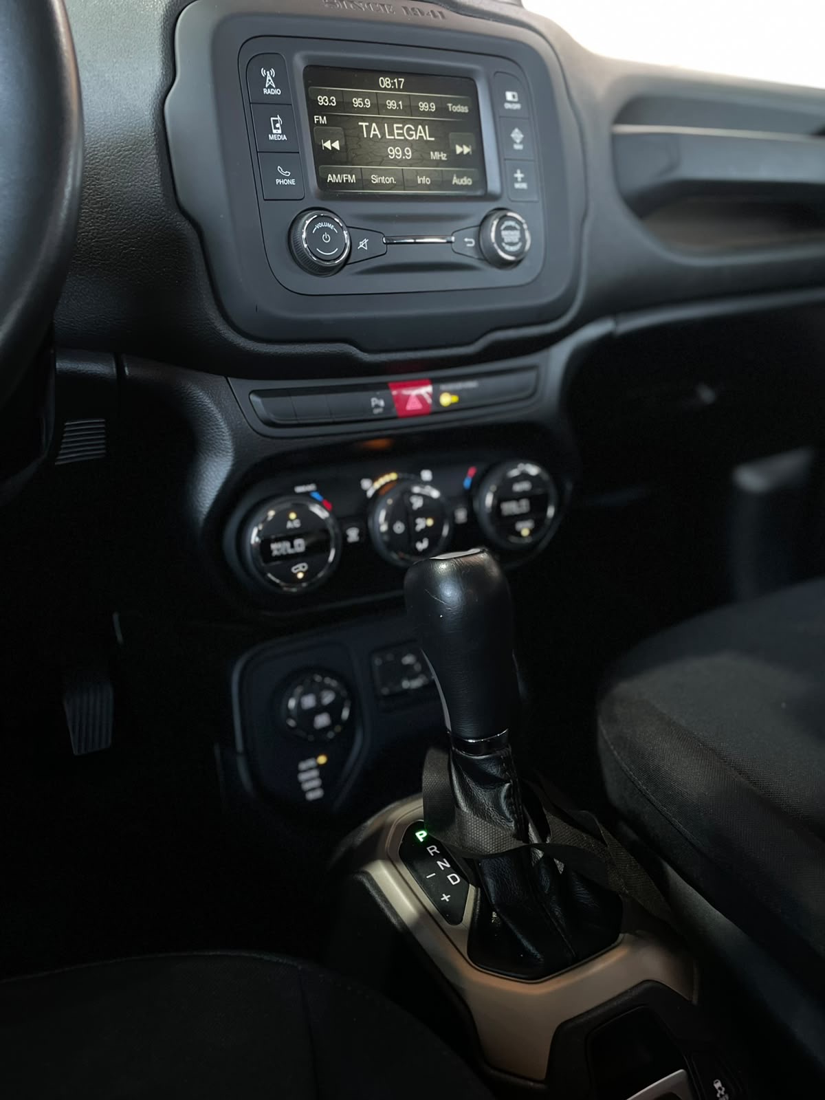 Jeep Renegade Longitude 2.0 4x4 TB Diesel AUT Renegade Longitude 2.0 4x4 TB Diesel AUT