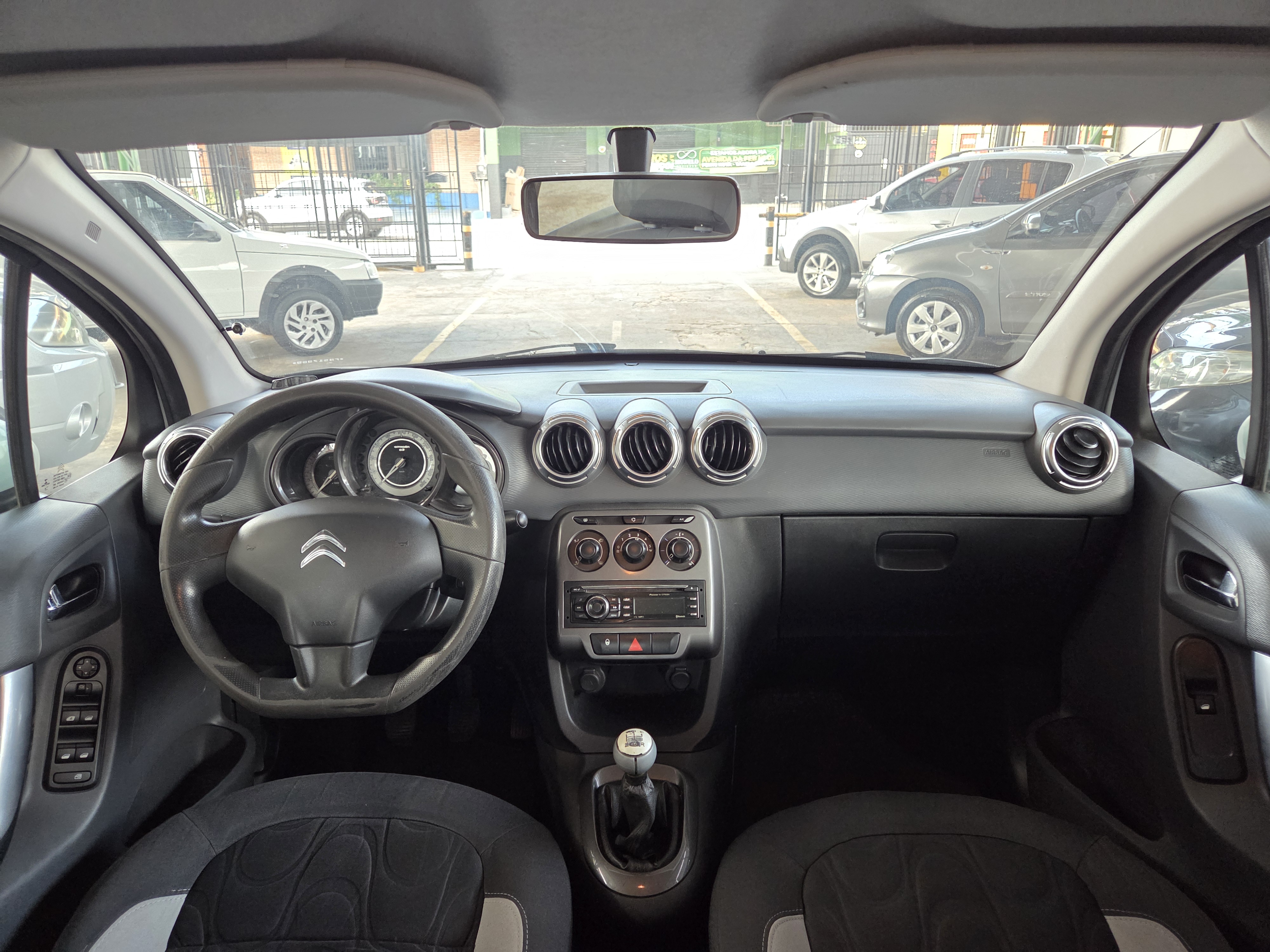 Citroën C3 Attra/Origine Pack 1.5 Flex 8V 5p Mec C3 Attra/Origine Pack 1.5 Flex 8V 5p Mec