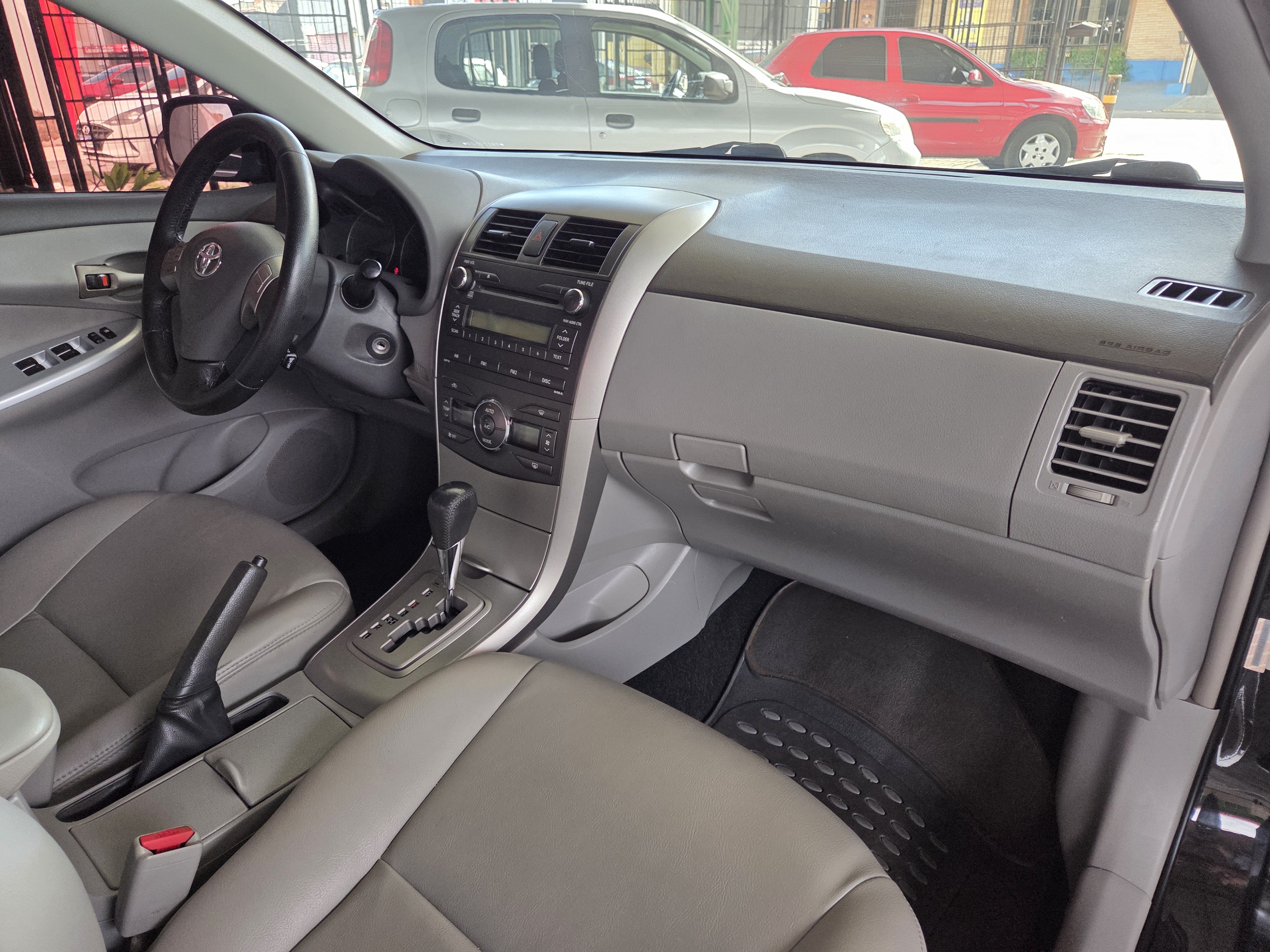 Toyota Corolla XEI 1.8/1.8 Flex 16V AUT. Corolla XEI 1.8/1.8 Flex 16V AUT.