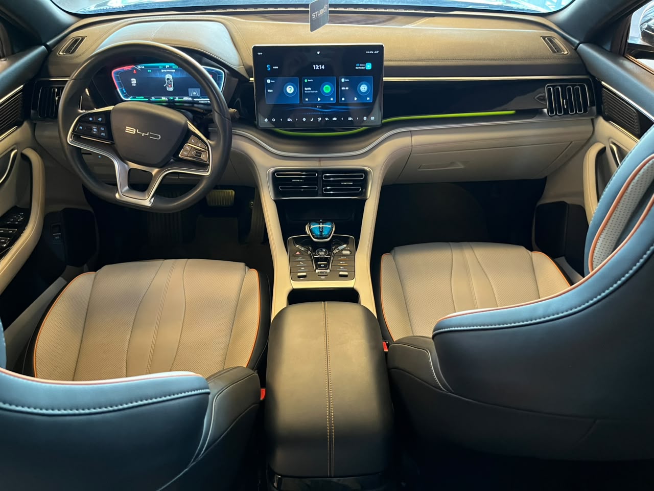 BYD Song Plus 1.5 16V AUT. (Hibrido) Song Plus 1.5 16V AUT. (Hibrido)