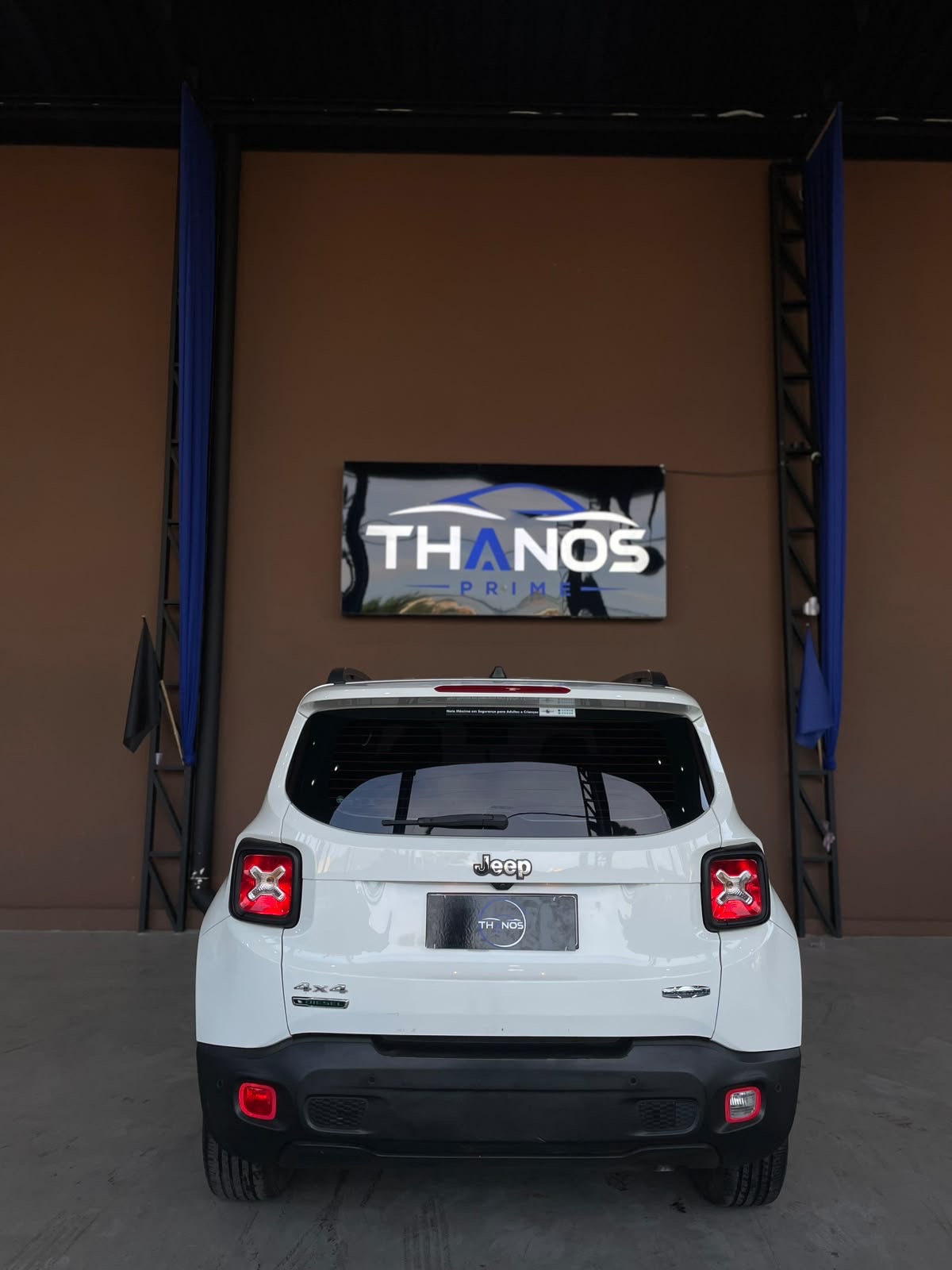 Jeep Renegade Longitude 2.0 4x4 TB Diesel AUT Renegade Longitude 2.0 4x4 TB Diesel AUT