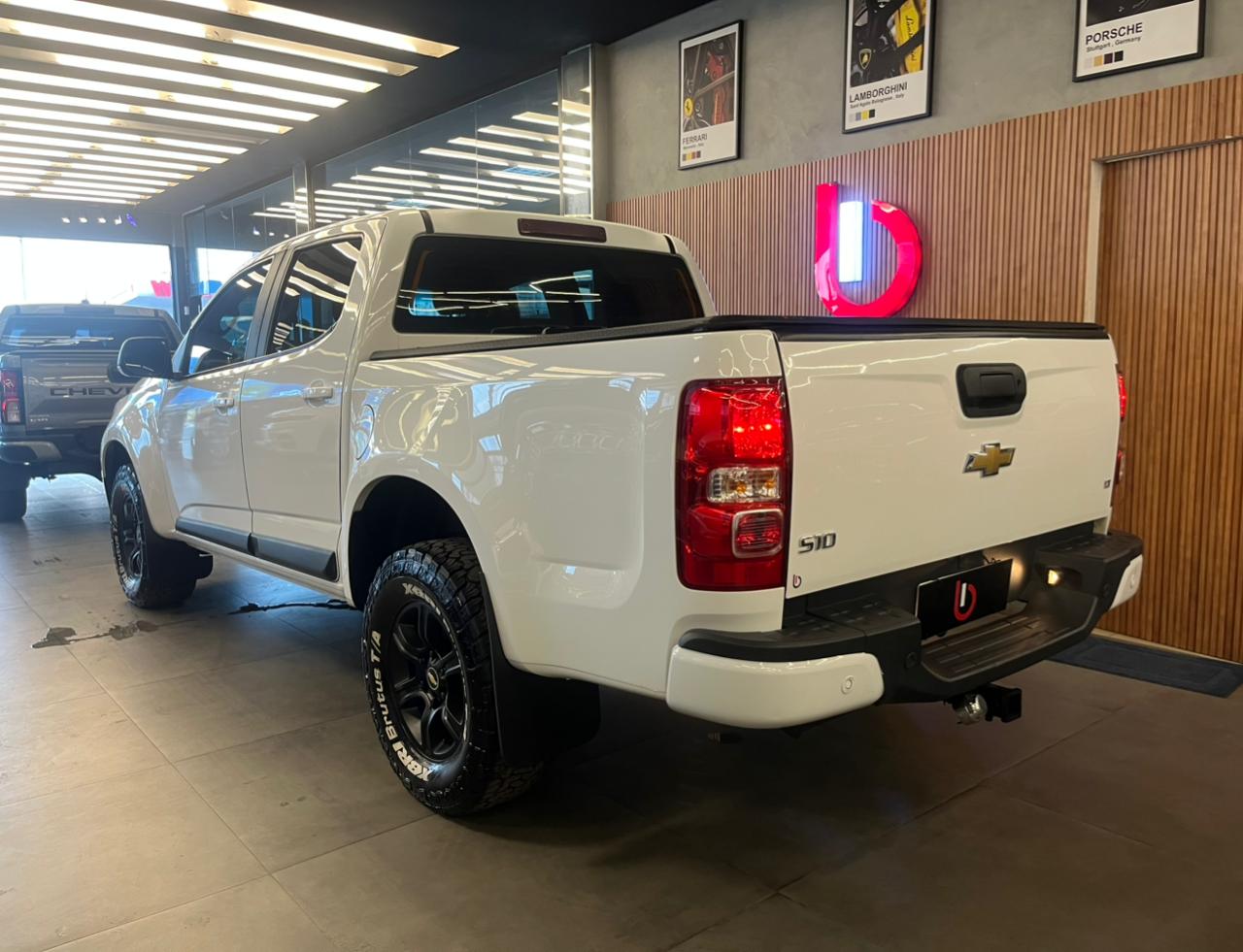 GM - Chevrolet S10 Pick-Up LT 2.5 Flex 4x2 CD AUT. S10 Pick-Up LT 2.5 Flex 4x2 CD AUT.