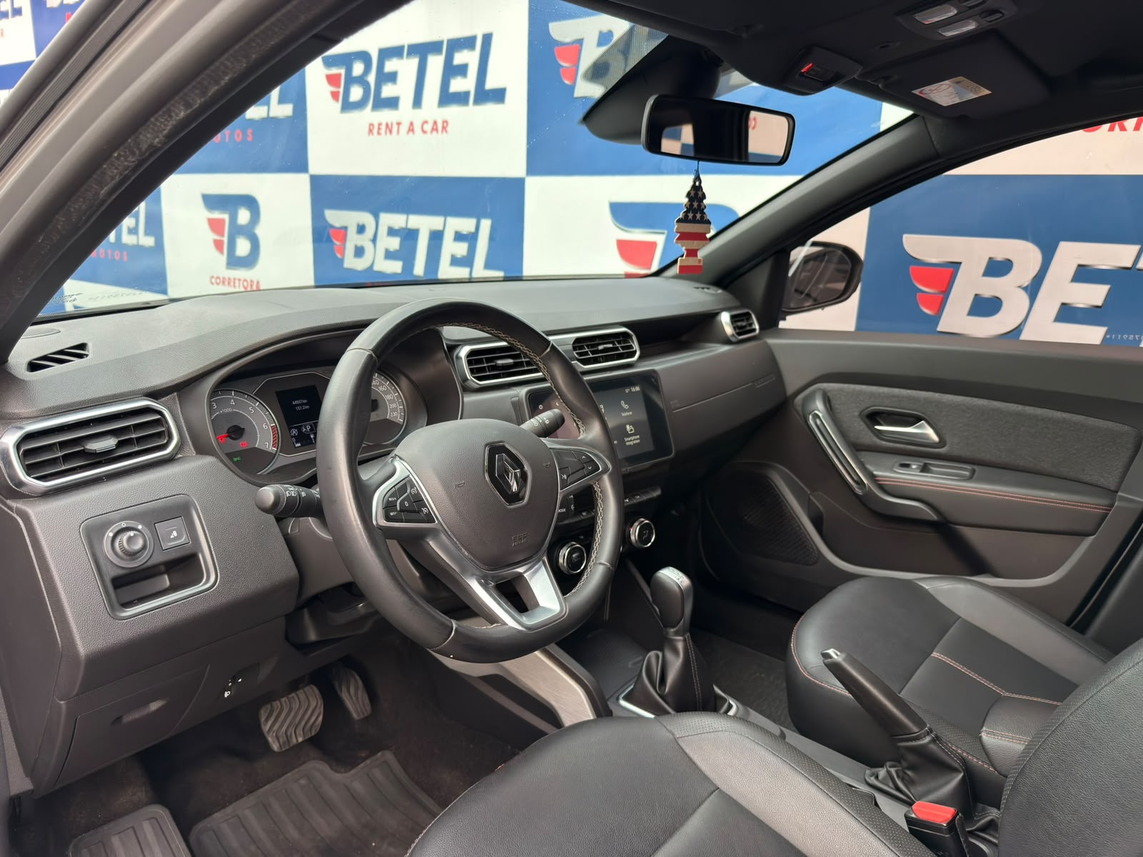 Renault DUSTER Iconic 1.6 16V Flex AUT. DUSTER Iconic 1.6 16V Flex AUT.