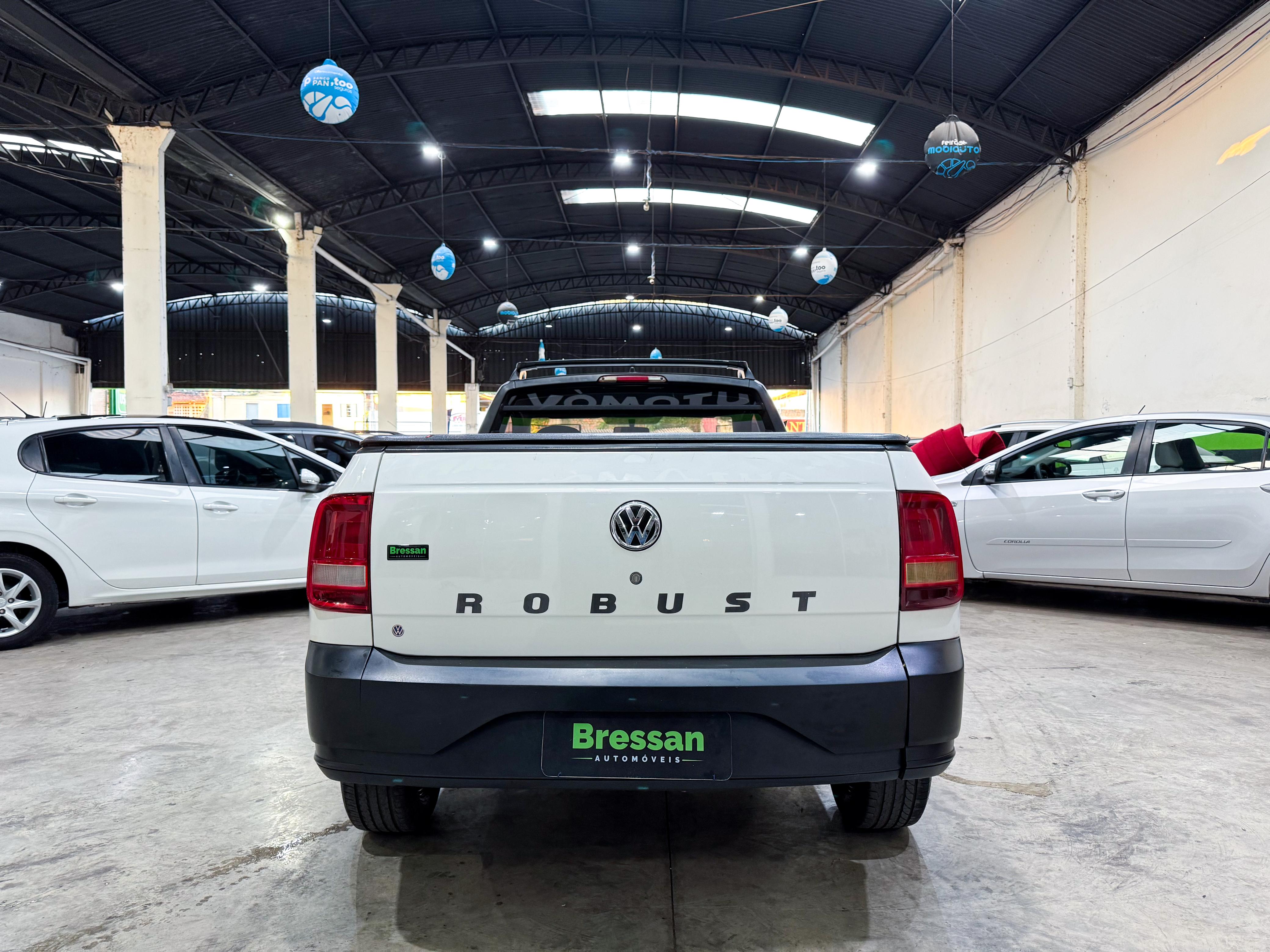 VW - VolksWagen Saveiro Robust 1.6 Total Flex 8V Saveiro Robust 1.6 Total Flex 8V