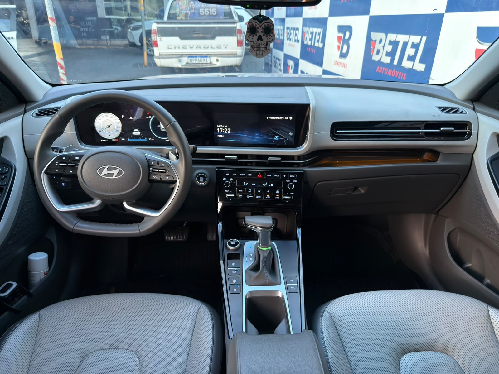 Hyundai CRETA ULTIMATE 1.6 TURBO AUTOMATICA GASOLINA CRETA ULTIMATE 1.6 TURBO AUTOMATICA GASOLINA