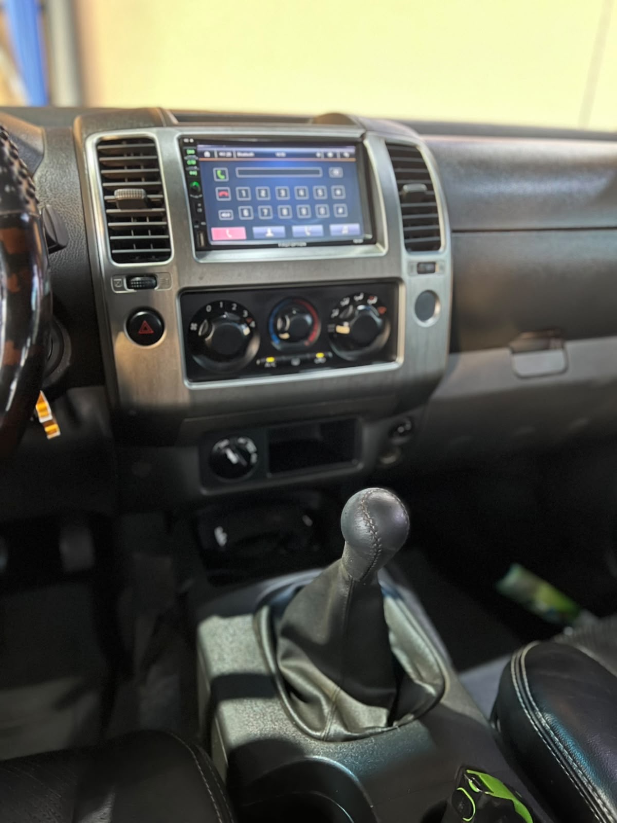 Nissan Frontier LE ATTACK CD 4x4 2.5 TB Die.Aut Frontier LE ATTACK CD 4x4 2.5 TB Die.Aut