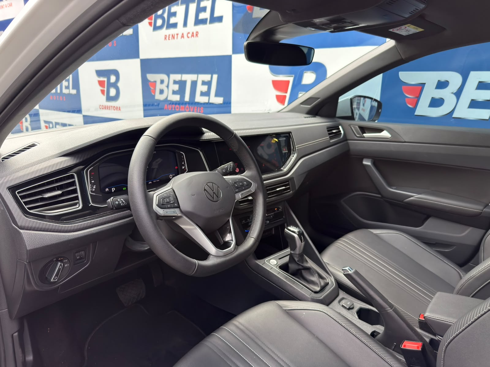VW - VolksWagen Nivus Highline 1.0 200 TSI Flex AUT. Nivus Highline 1.0 200 TSI Flex AUT.