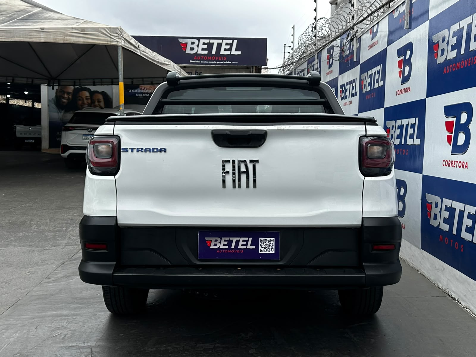 Fiat Strada Freedom 1.3 Flex 8V CD Strada Freedom 1.3 Flex 8V CD