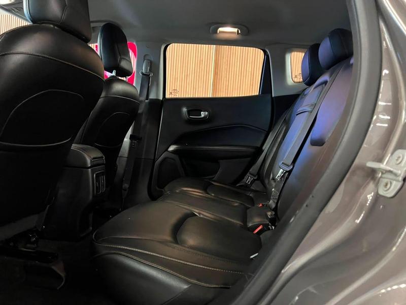 Jeep COMPASS LONGITUDE 2.0 4x2 Flex 16V AUT. COMPASS LONGITUDE 2.0 4x2 Flex 16V AUT.