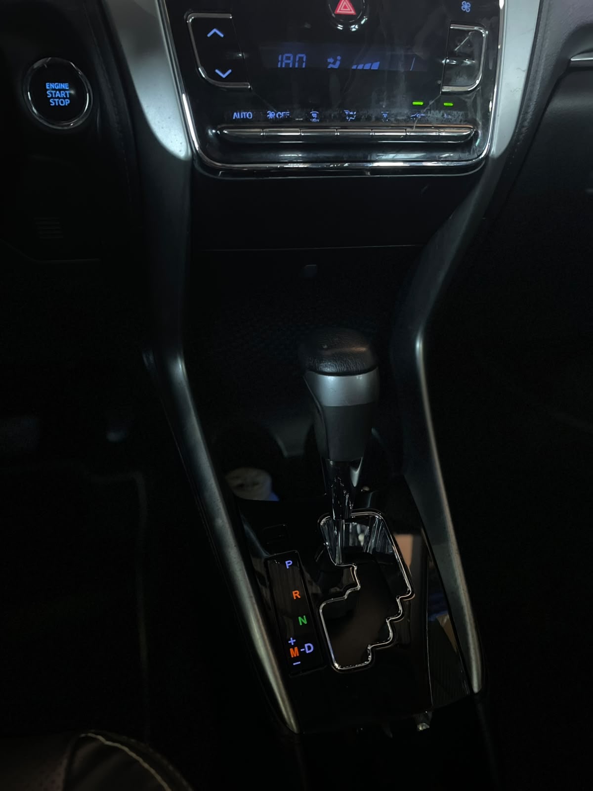 Toyota YARIS XLS Connect Sed. 1.5 Flex 16V AUT. YARIS XLS Connect Sed. 1.5 Flex 16V AUT.