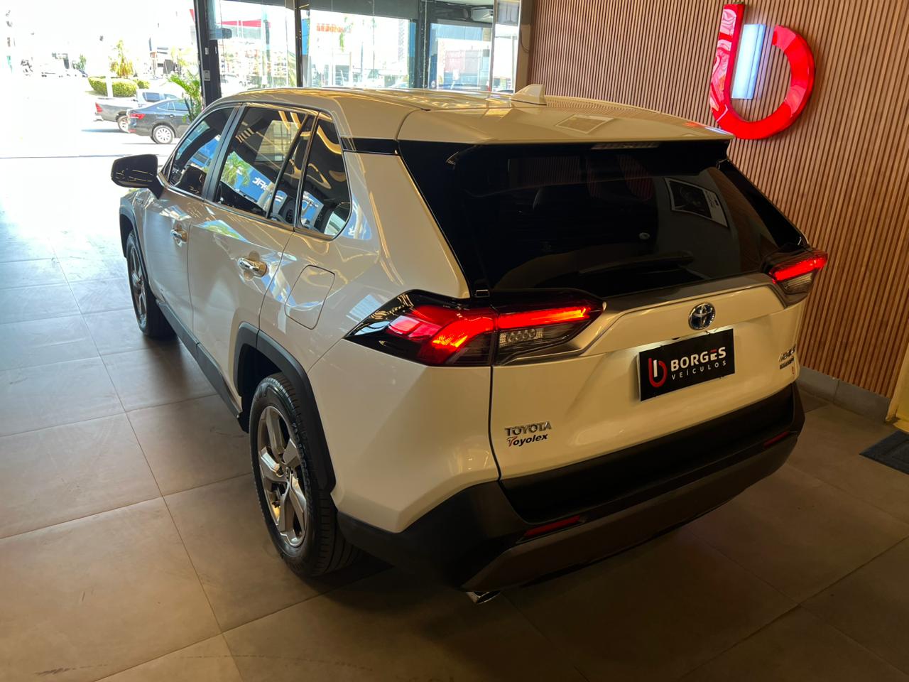 TOYOTA RAV4 2.5 S 4X4 AT RAV4 2.5 S AT