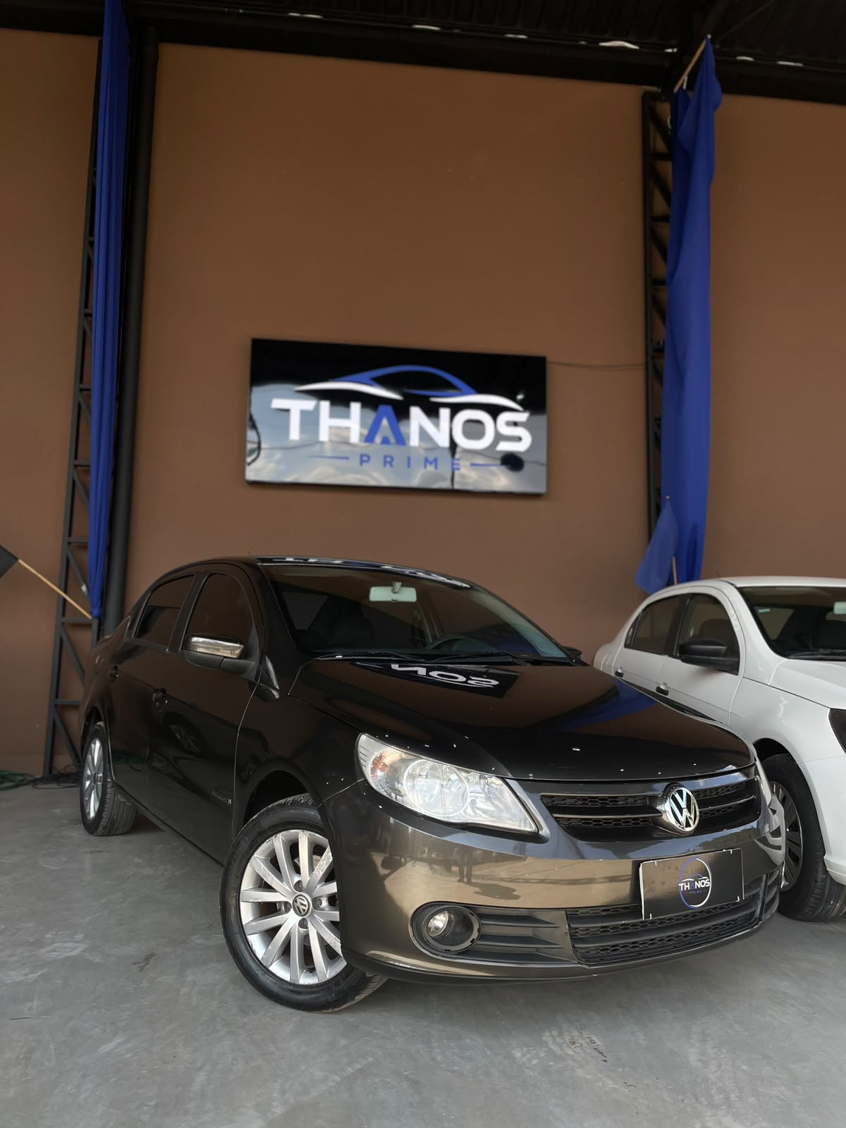VW - VolksWagen VOYAGE COMF/Highli. 1.6 T.Flex 8V 4p VOYAGE COMF/Highli. 1.6 T.Flex 8V 4p
