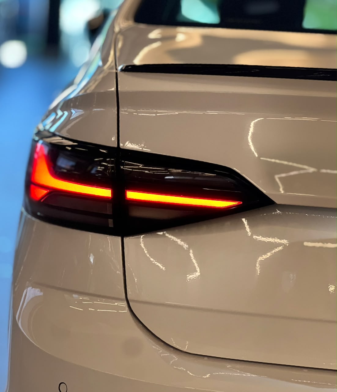 VW - VolksWagen VIRTUS Exclusive 250TSI 1.4 Flex 16V AUT VIRTUS Exclusive 250TSI 1.4 Flex 16V AUT