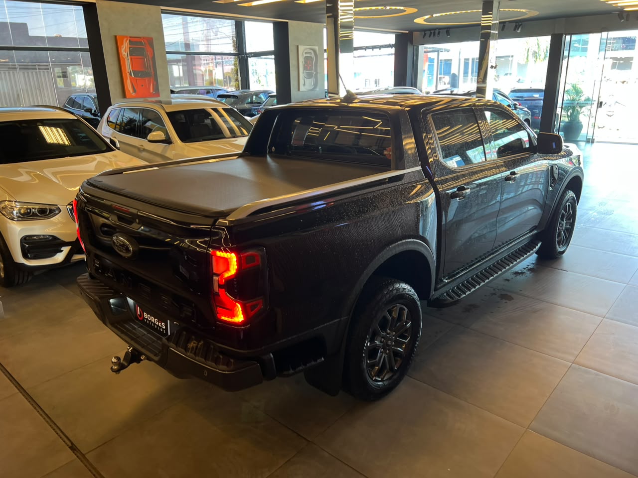 Ford Ranger Black 2.0 4x2 CD TB Diesel AUT. Ranger Black 2.0 4x2 CD TB Diesel AUT.
