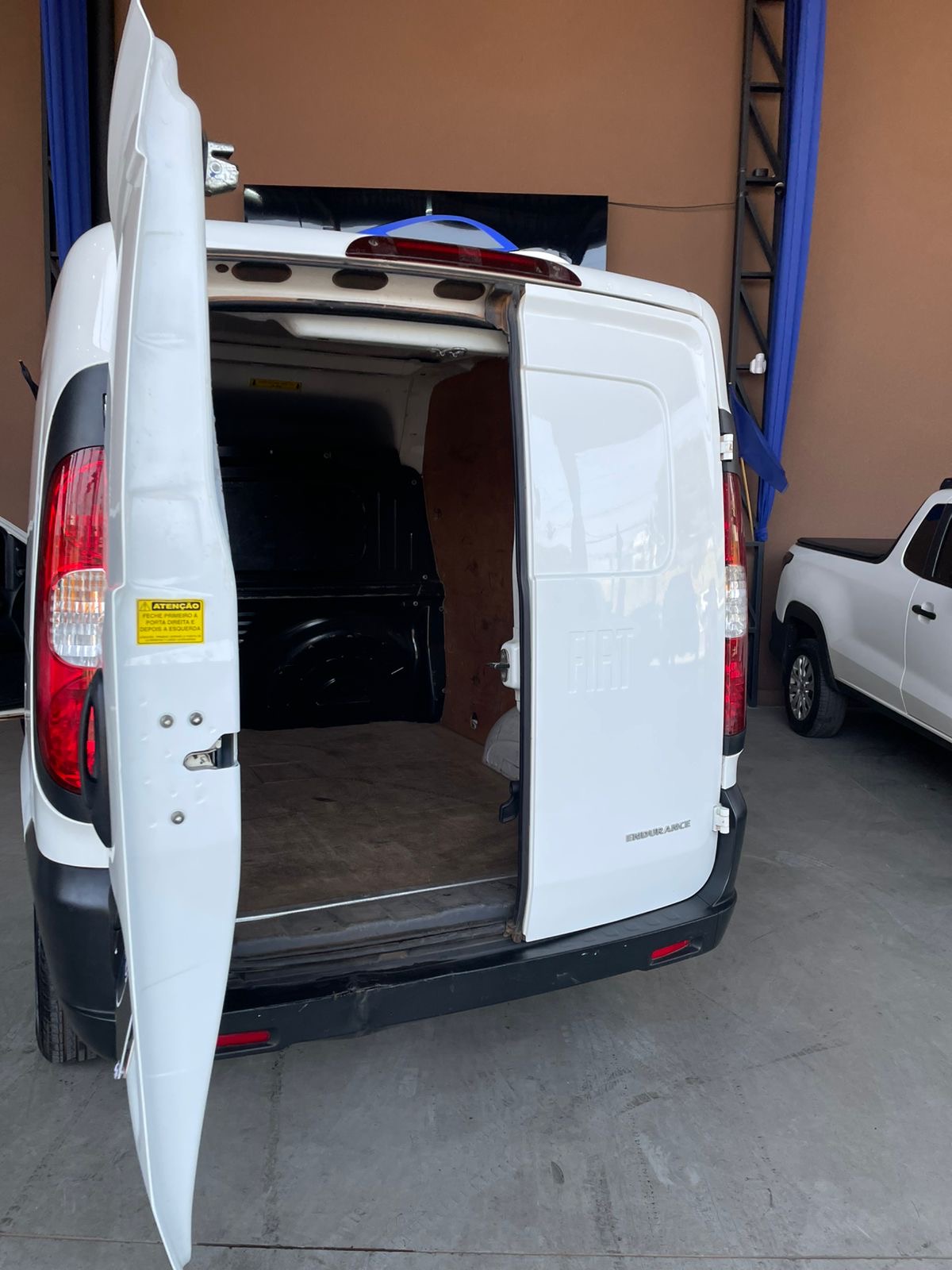 Fiat Fiorino Endurance EVO 1.4 Flex 8V 2p Fiorino Endurance EVO 1.4 Flex 8V 2p