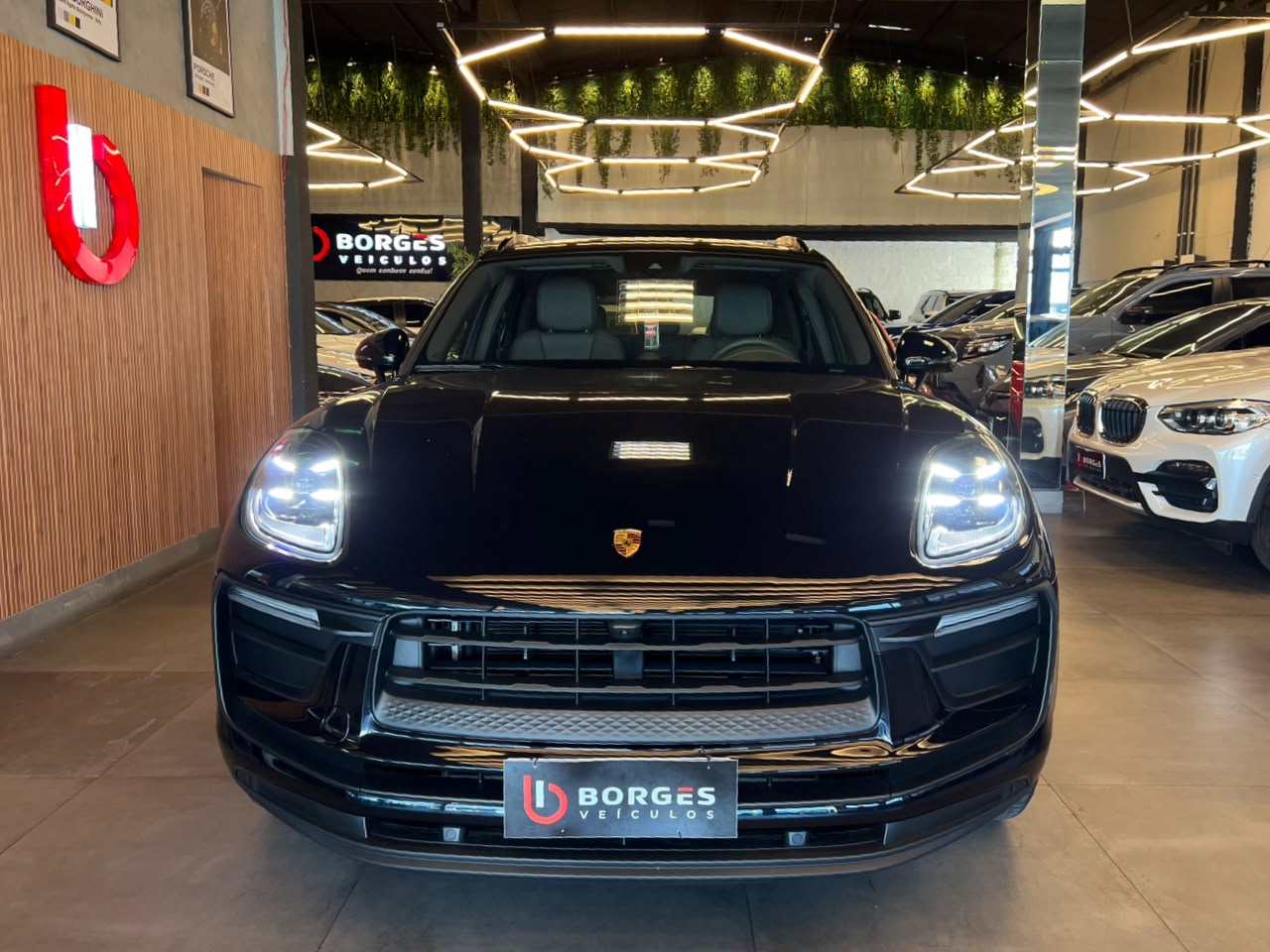 Porsche Macan 2.0 Turbo Macan 2.0 Turbo
